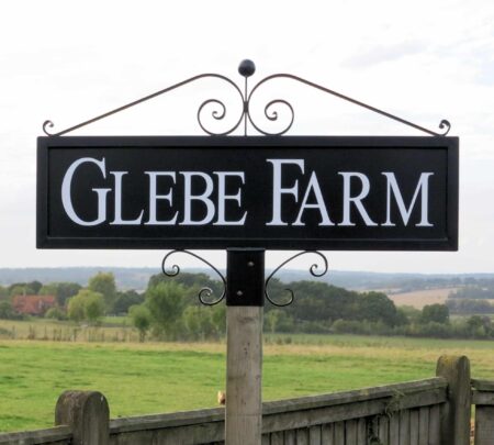 road entrance and road end vinyl lettering sign