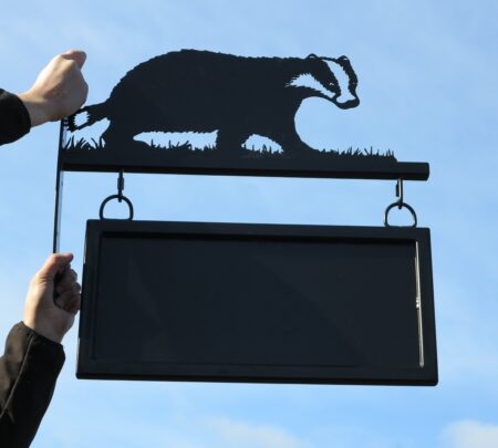 Badger Hanging Bracket Picture Sign