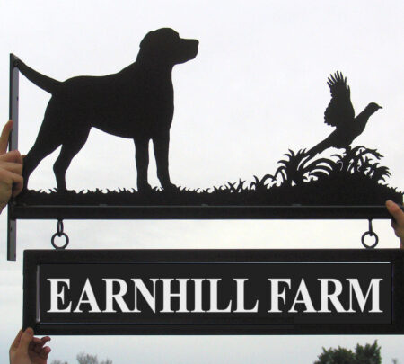 Labrador and Pheasant Hanging Bracket Sign